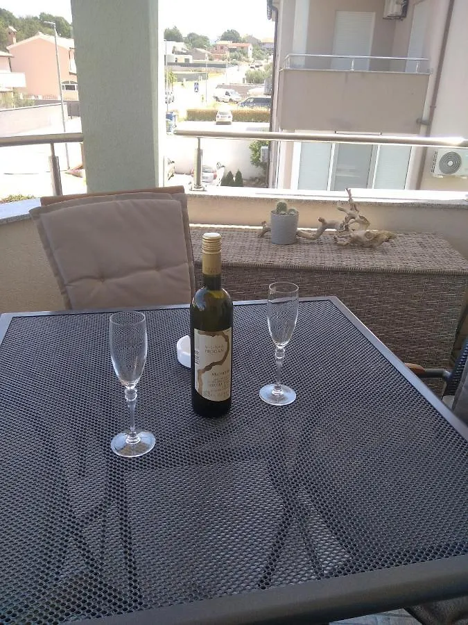Apartment Violeta Medulin